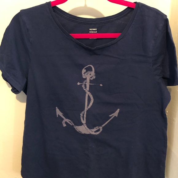 Old Navy t-shirt - Picture 1 of 2